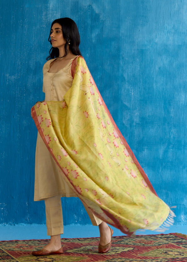 Lotus Bloom Digital Print Kosa Silk Dupatta