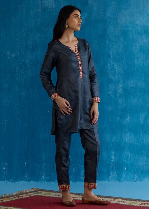 Black Cordset