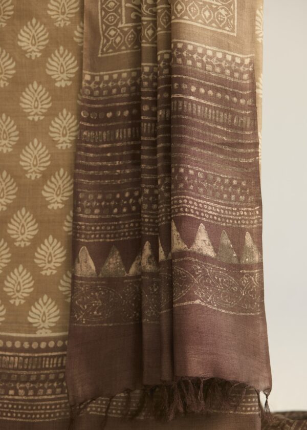 Earthy Aura Kosa Silk Unstitched Suit – Hand Block Printed - Image 3