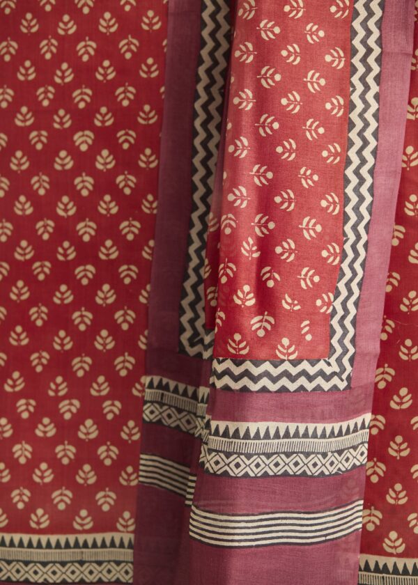 Scarlet Bloom Kosa Silk Unstitched Suit – Hand Block Printed - Image 2