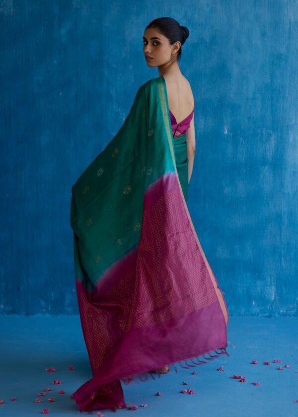 Green handwoven zari saree - Image 6