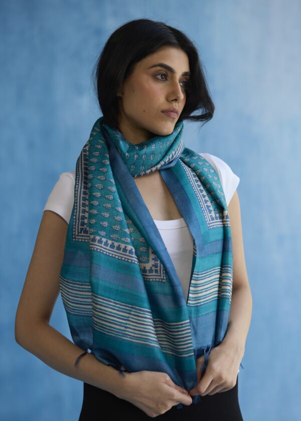 Leaf Kosa Silk Stole