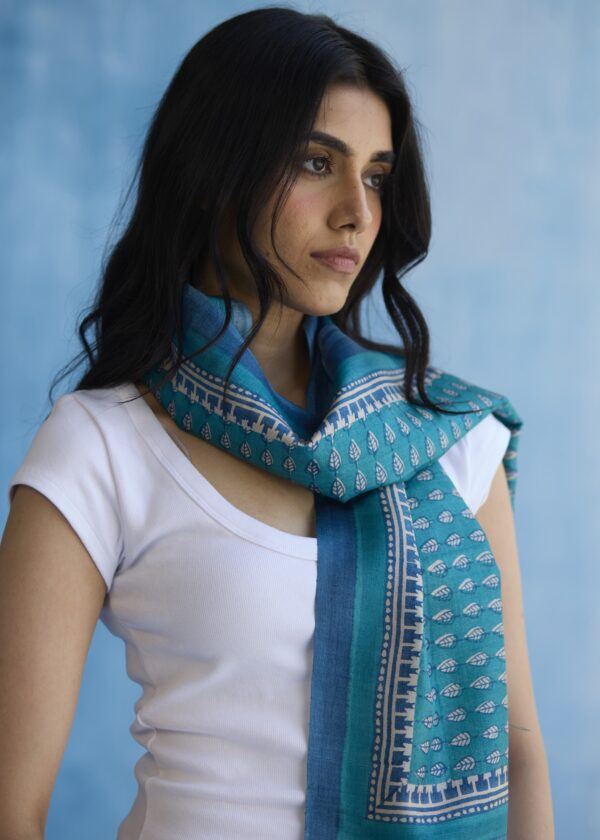 Leaf Kosa Silk Stole - Image 5