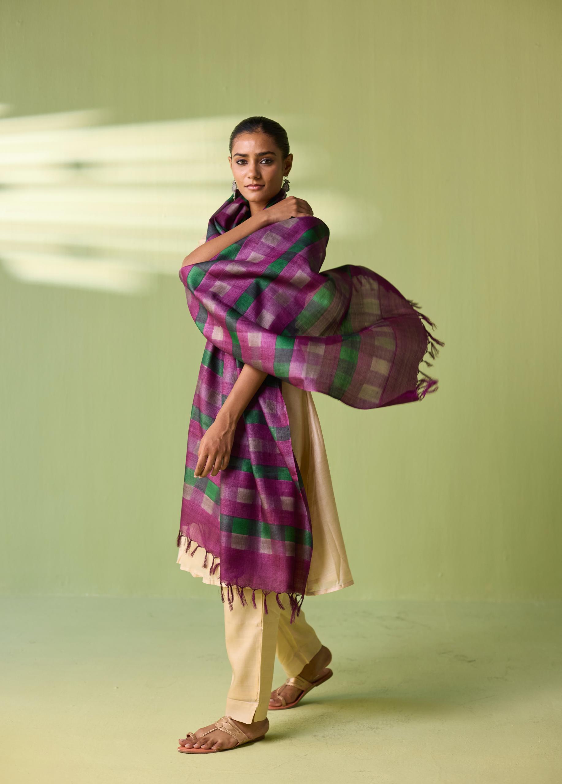 Jamuni Checks Kosa Silk Dupatta - Image 2