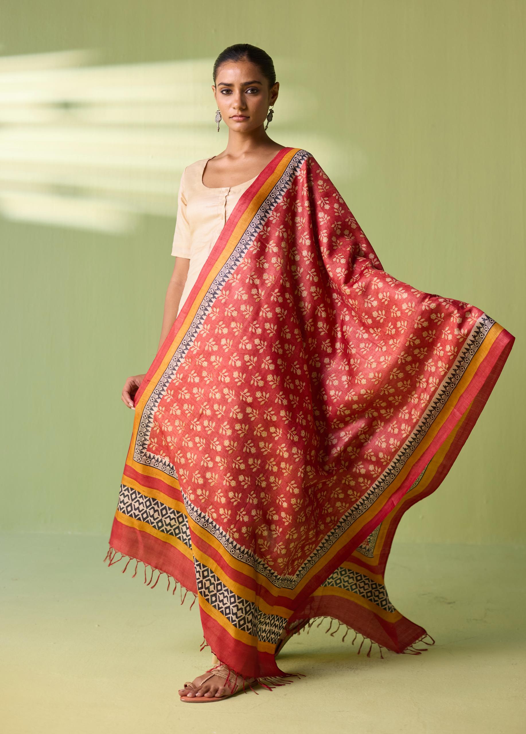 Gulbahar Kosa Silk Woven Dupatta - Image 2
