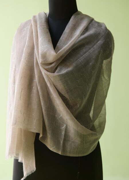 Veined Mist Fine Wool Stole – Off-White