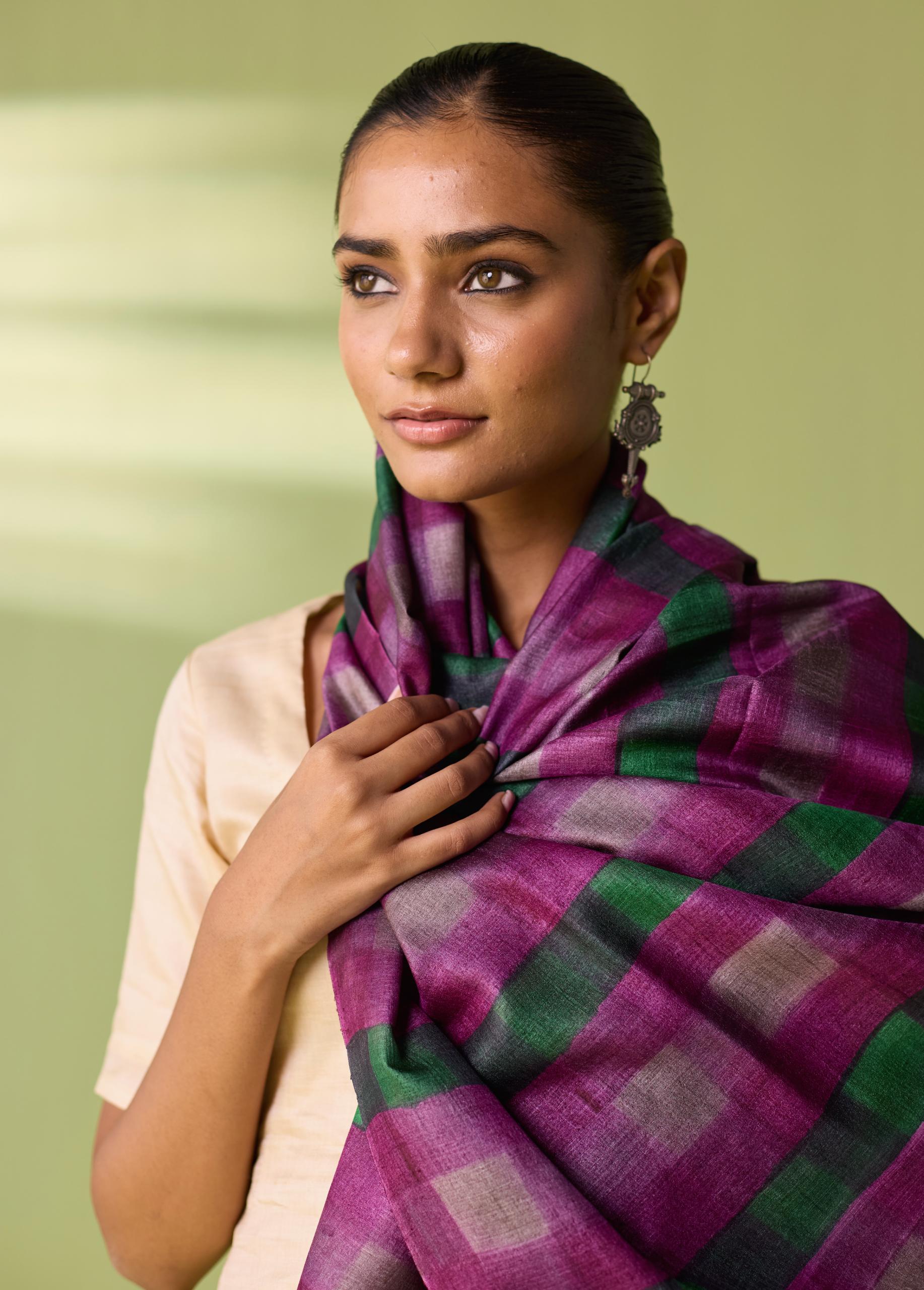 Jamuni Checks Kosa Silk Dupatta - Image 6