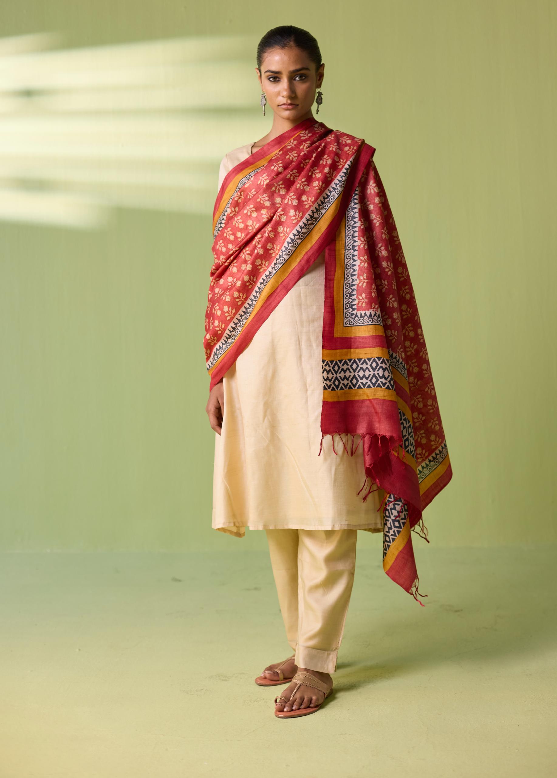 Gulbahar Kosa Silk Woven Dupatta - Image 5