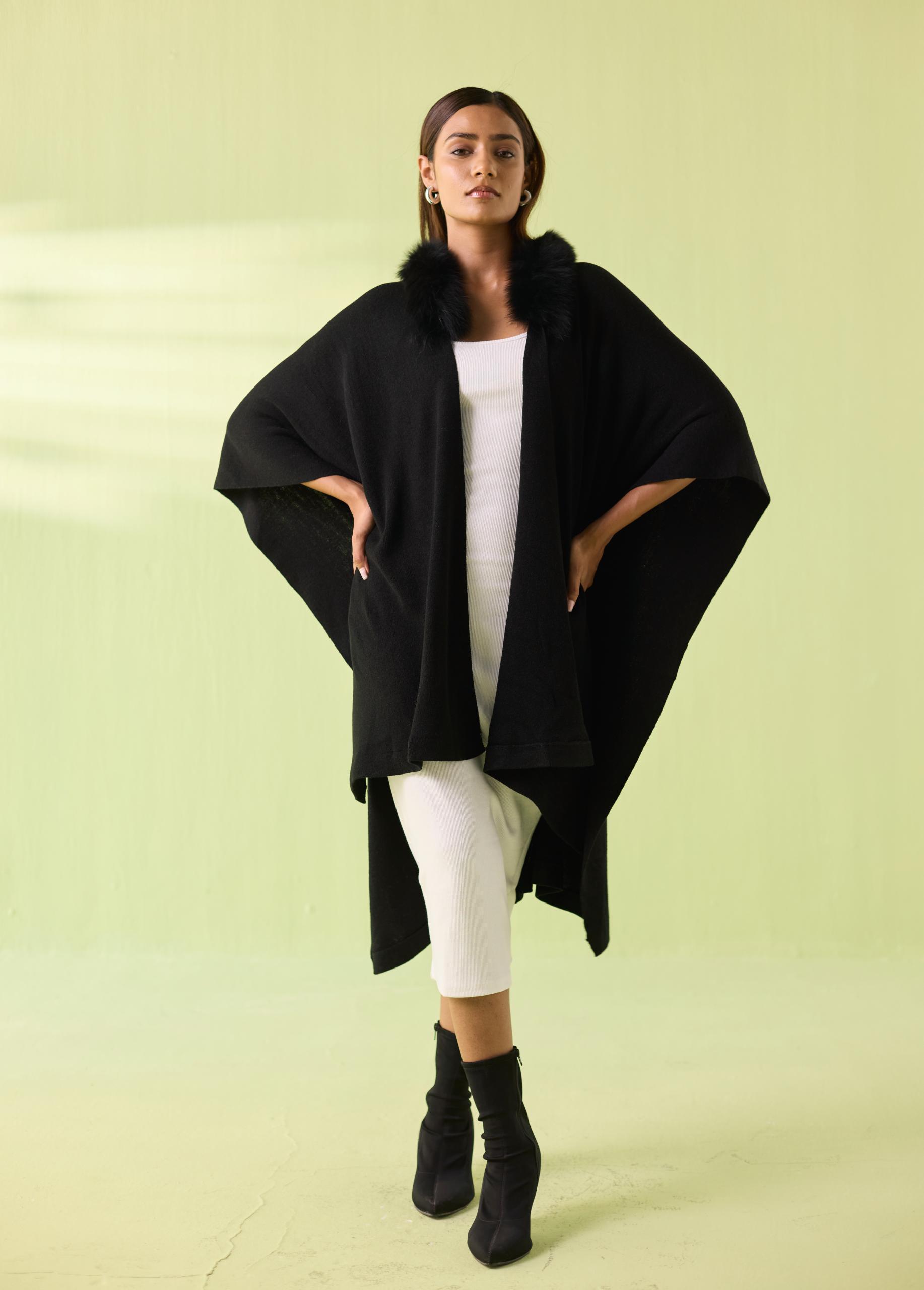 Black Luxe Fur-Collar Fine Wool Cape - Image 4
