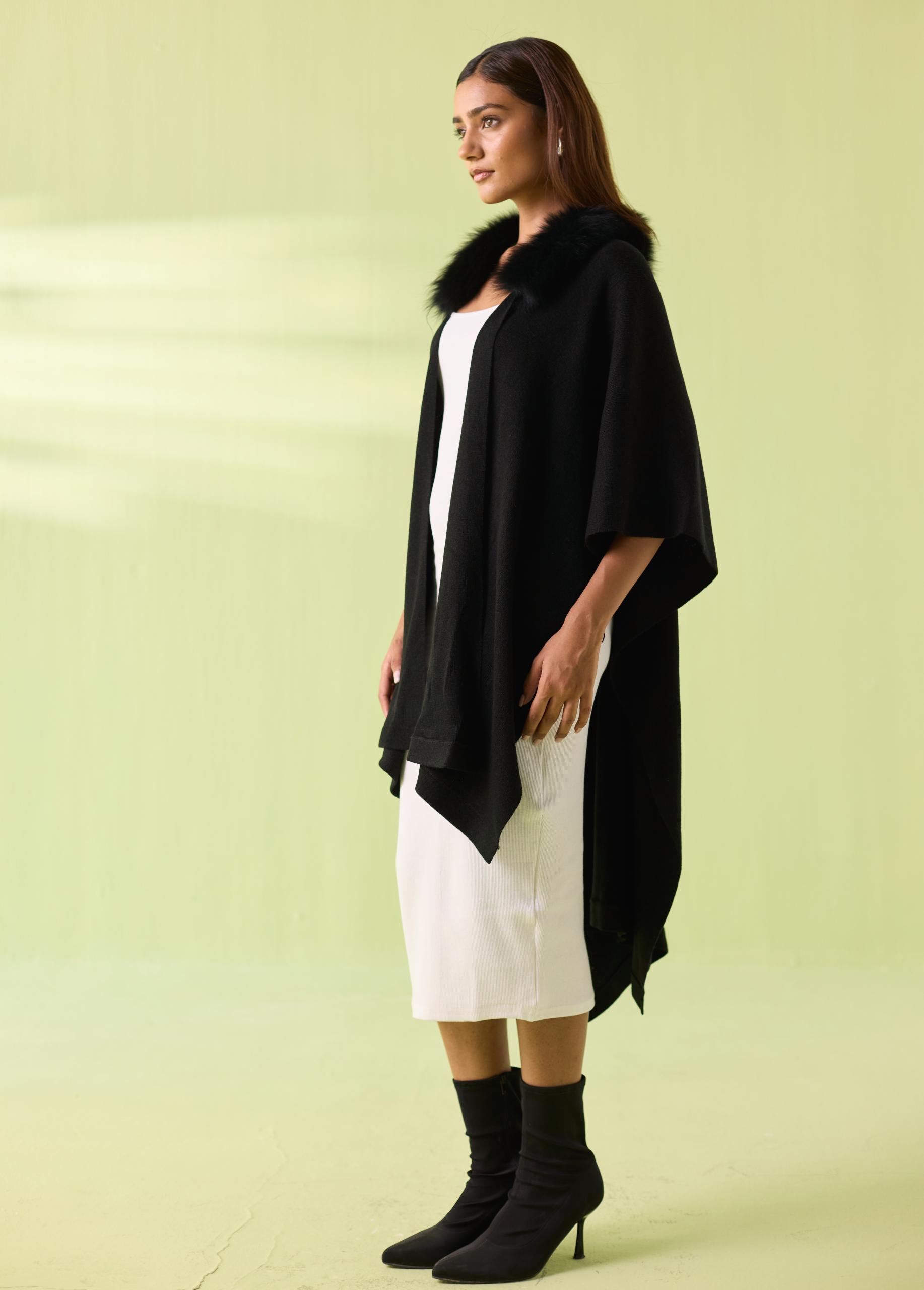 Black Luxe Fur-Collar Fine Wool Cape - Image 6